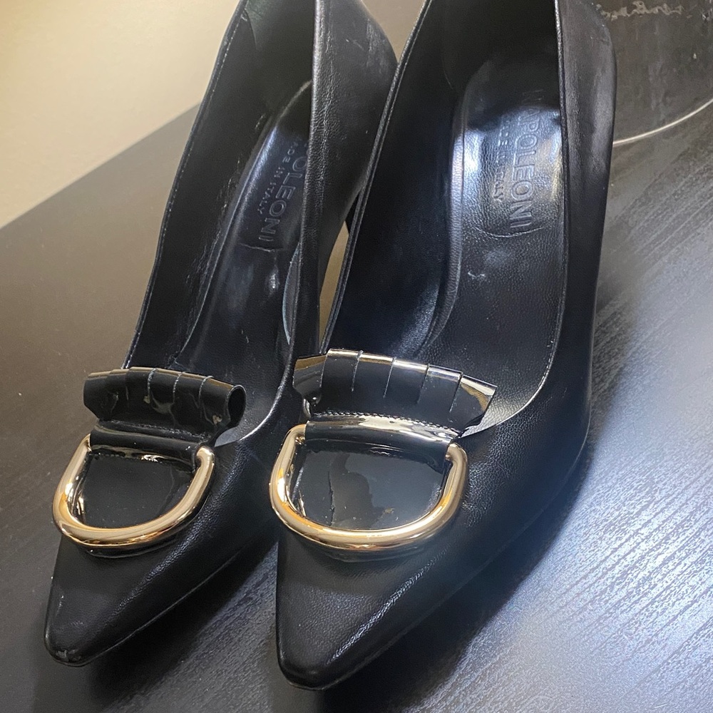 Elegant Black and Gold Heels by Napoleoni
